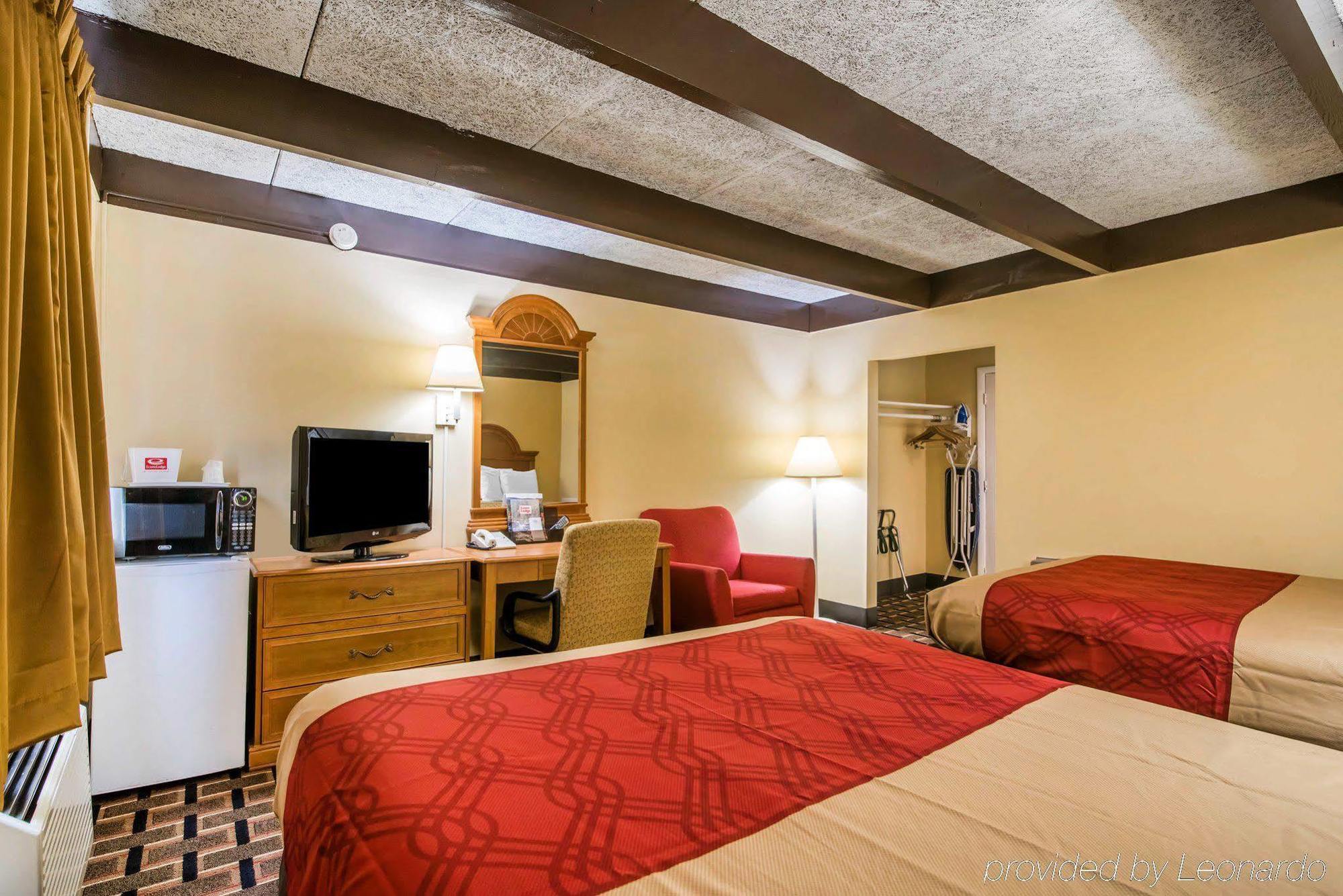 Econo Lodge ניו פאלץ מראה חיצוני תמונה