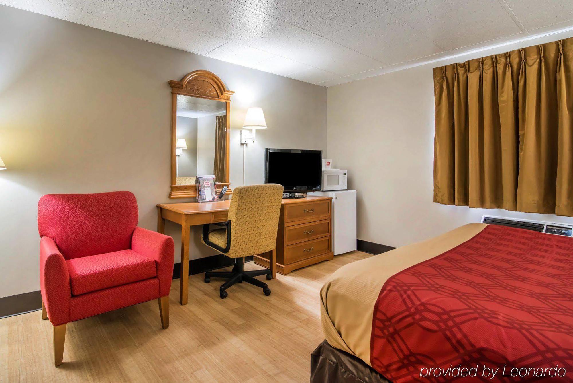 Econo Lodge ניו פאלץ מראה חיצוני תמונה