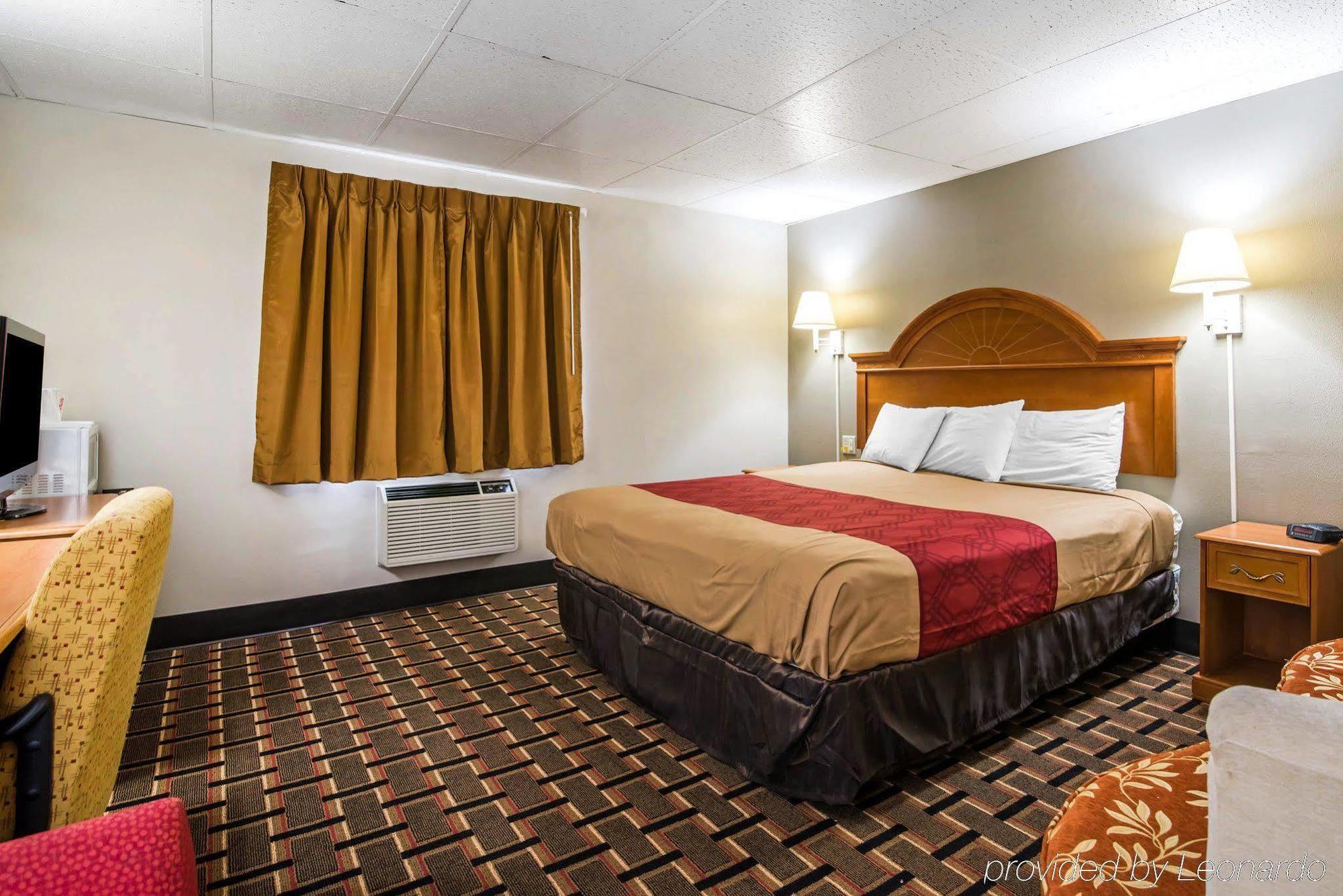 Econo Lodge ניו פאלץ מראה חיצוני תמונה