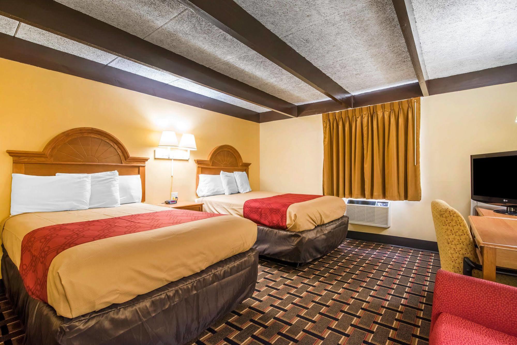 Econo Lodge ניו פאלץ מראה חיצוני תמונה