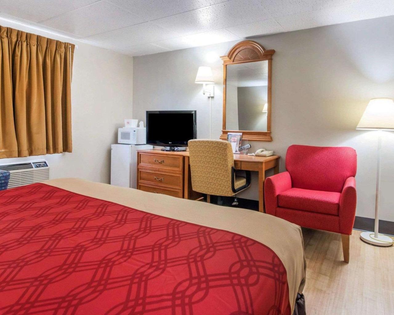 Econo Lodge ניו פאלץ מראה חיצוני תמונה