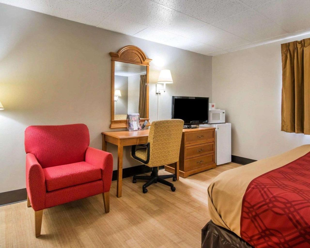Econo Lodge ניו פאלץ מראה חיצוני תמונה