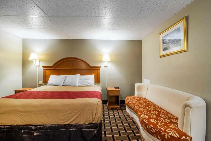 Econo Lodge ניו פאלץ מראה חיצוני תמונה
